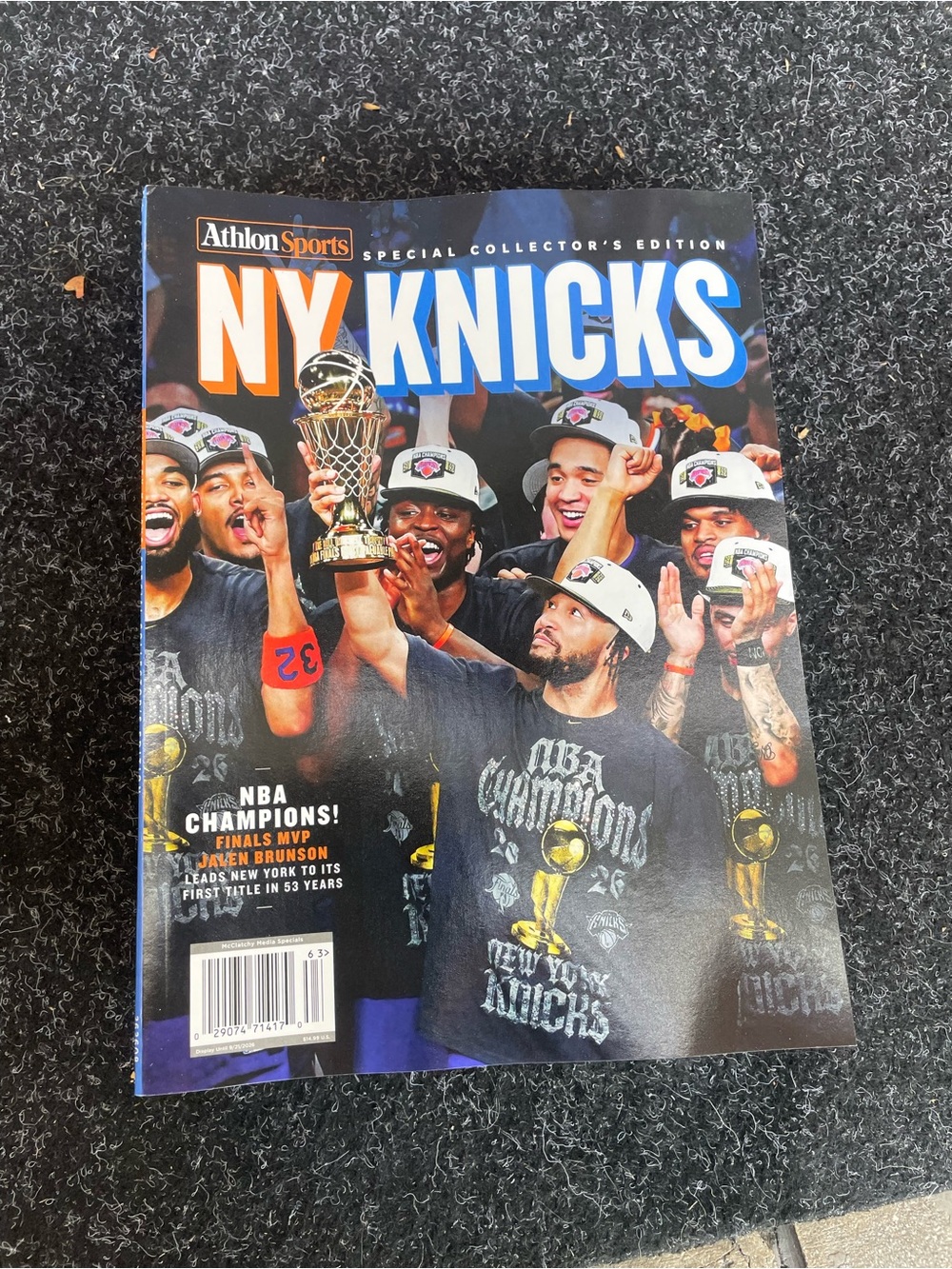 NBA NY Knicks Championship Collector's Magazine - Blue, Orange, White